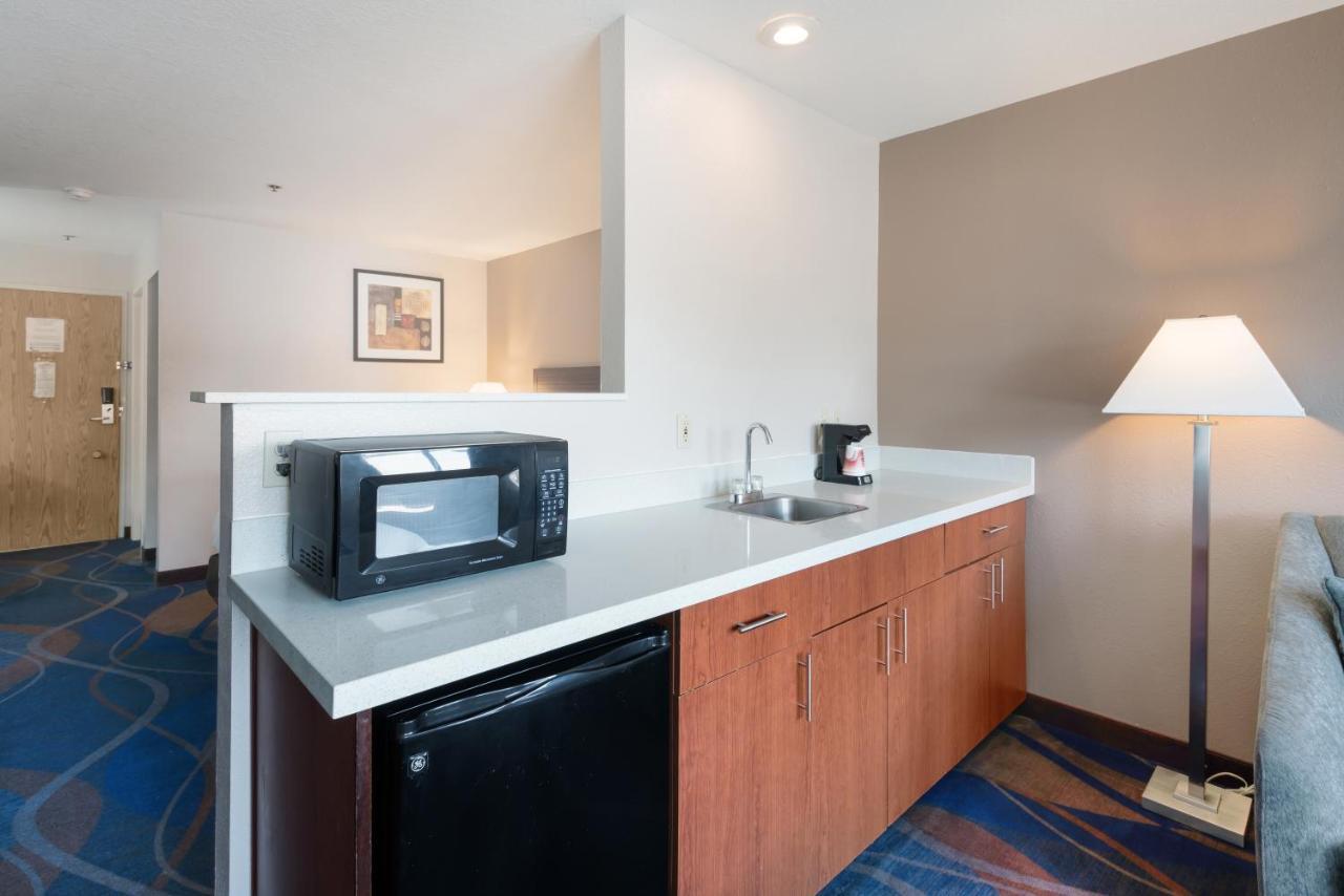 Red Lion Inn & Suites Kennewick Tri-Cities Eksteriør billede