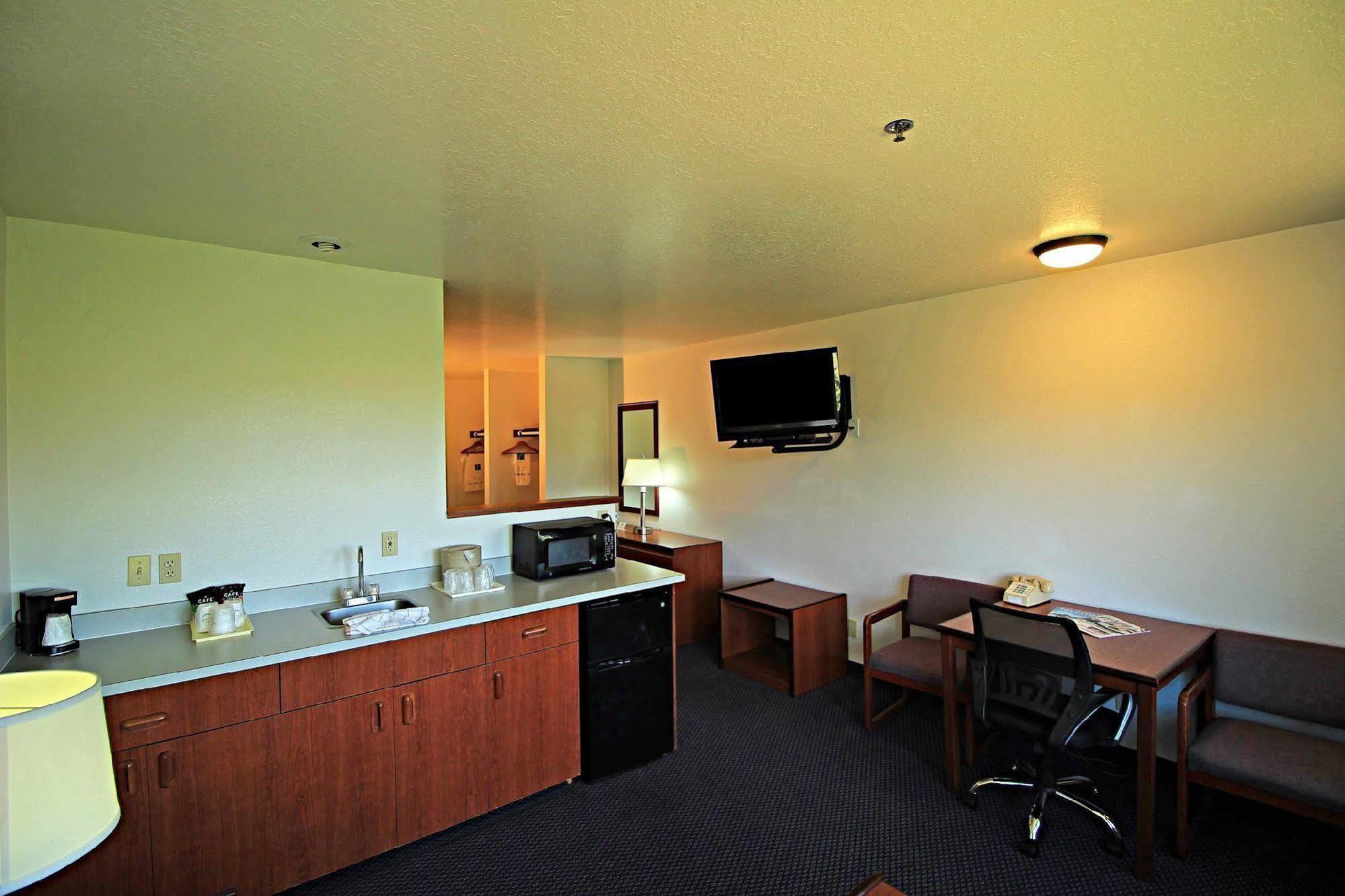 Red Lion Inn & Suites Kennewick Tri-Cities Eksteriør billede